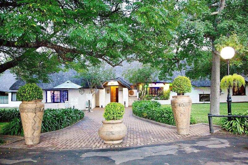 Lalapanzi Hotel And Conference Centre — Louis Trichardt
