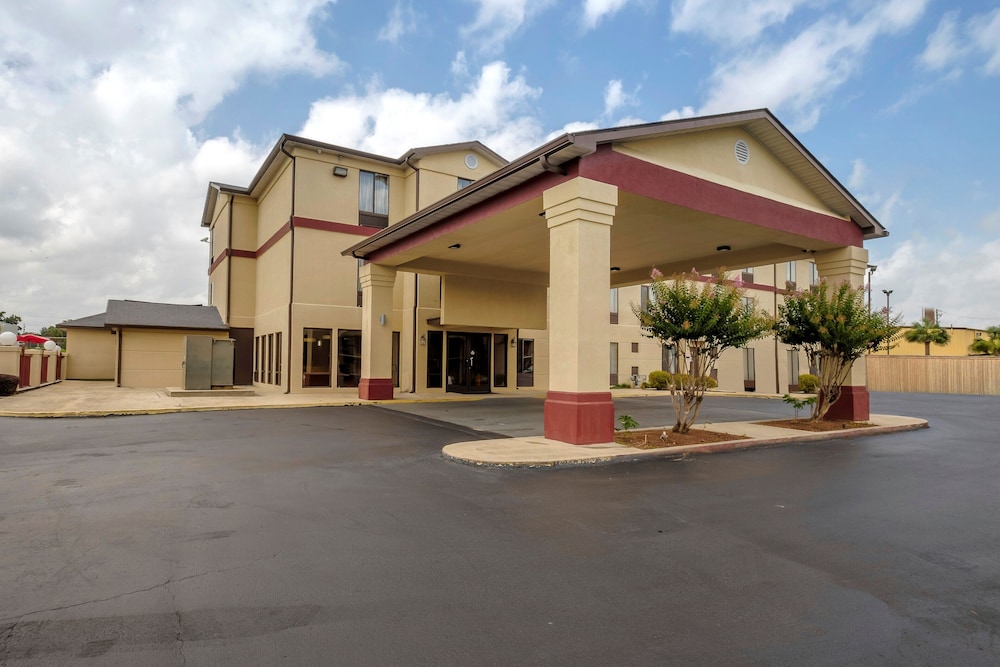 Red Roof Inn & Suites Mobile SW I 10 - photo 23