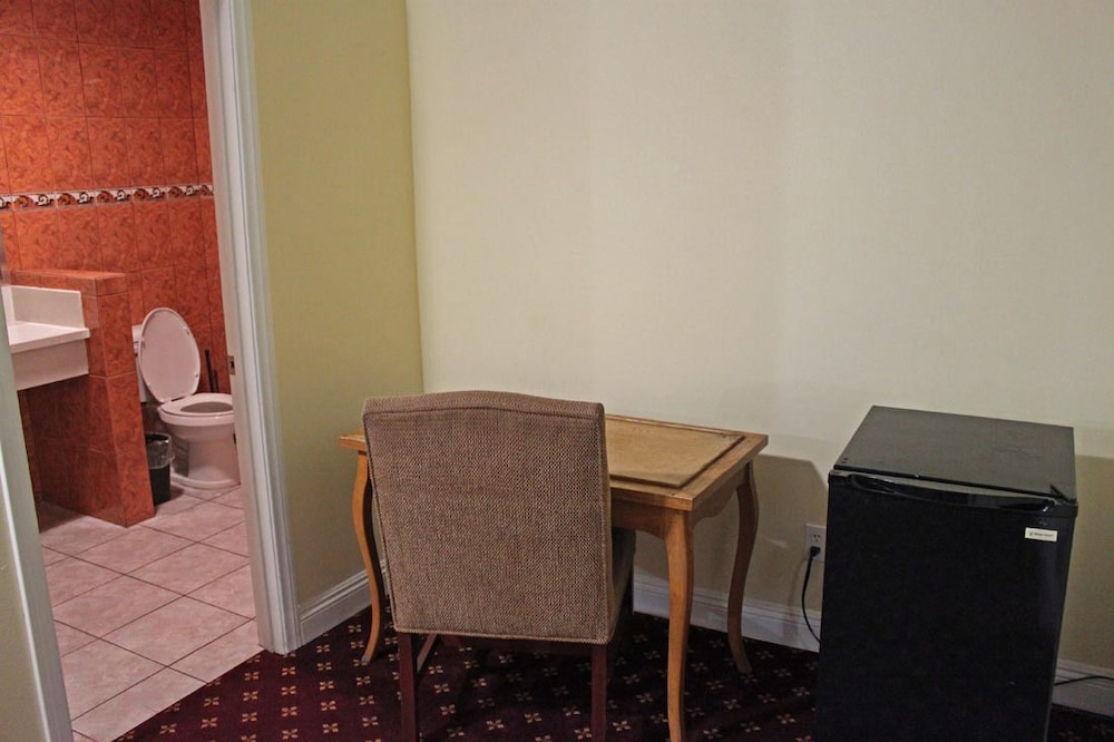 Royla Motel - photo 14