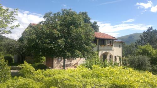Casale degli ulivi — hotel in Gualdo Tadino