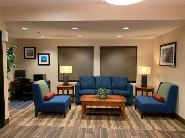 Inn at Clinton - photo 10