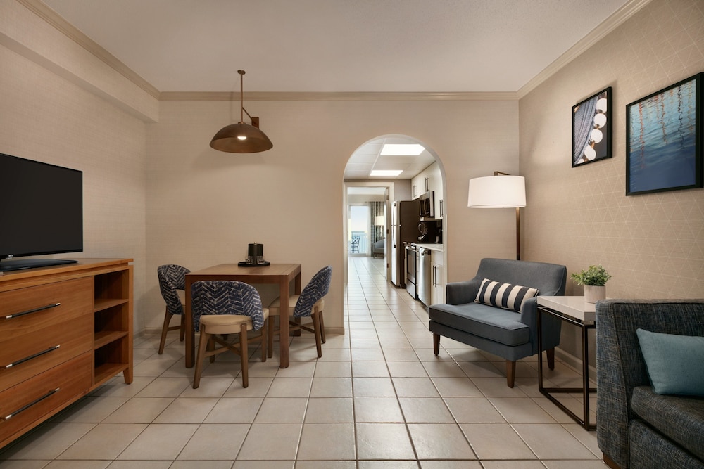 Holiday Inn & Suites Ocean City by IHG - photo 38