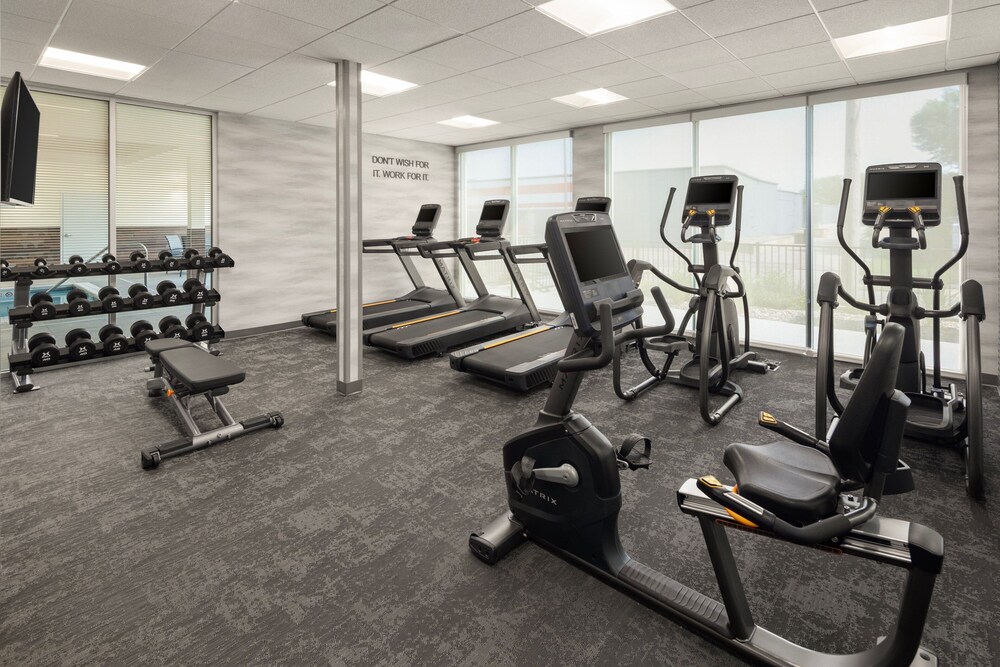Fairfield by Marriott Inn & Suites Yankton - photo 22