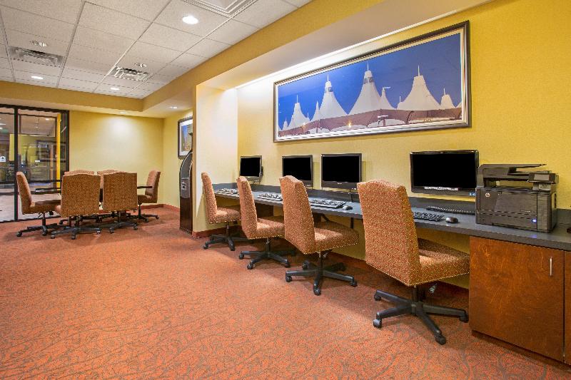 Crowne Plaza Denver Airport Convention Ctr an Ihg Hotel - photo 10