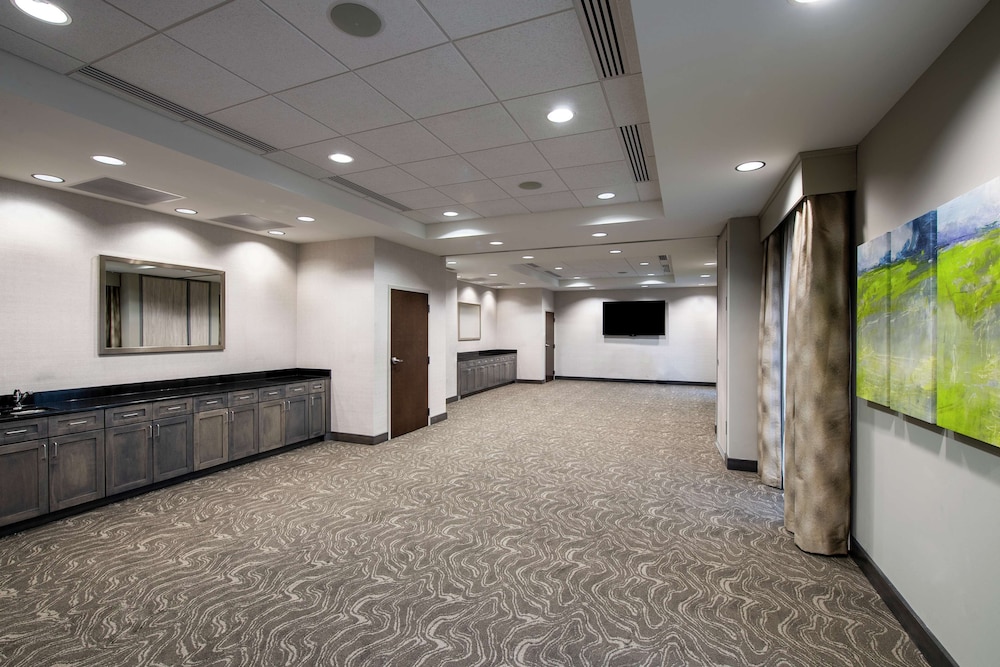 Hampton Inn & Suites Snellville Atlanta NE - photo 23