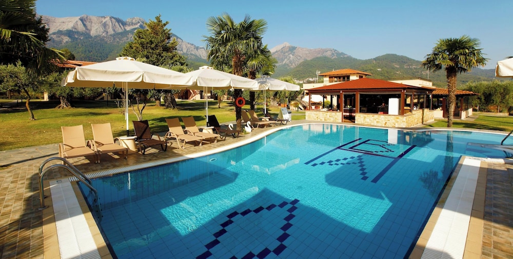 Ariadni Hotel Bungalows in Thasos, Greece