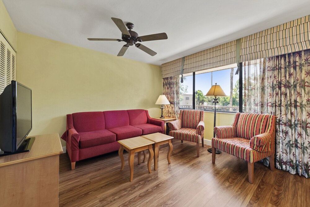 Lehigh Resort Club - photo 28
