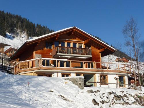 Strubelblick Two Bedroom — 4-Star Luxury Hotel in Lenk, Switzerland