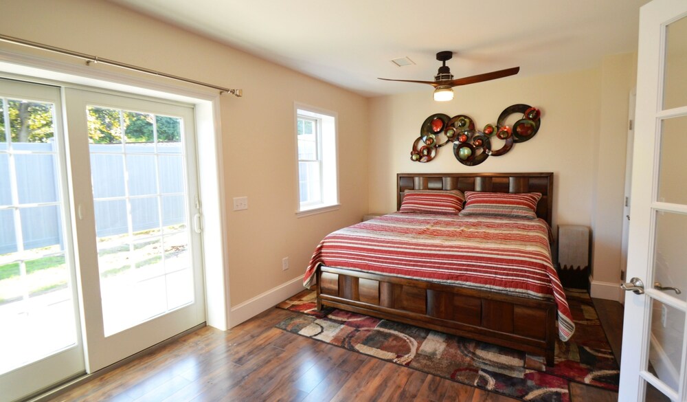Waters Edge B&B Resort - photo 8
