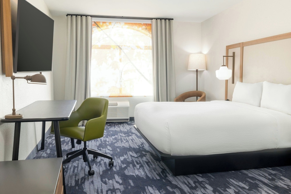 Fairfield Inn & Suites Spokane Airport - photo 8