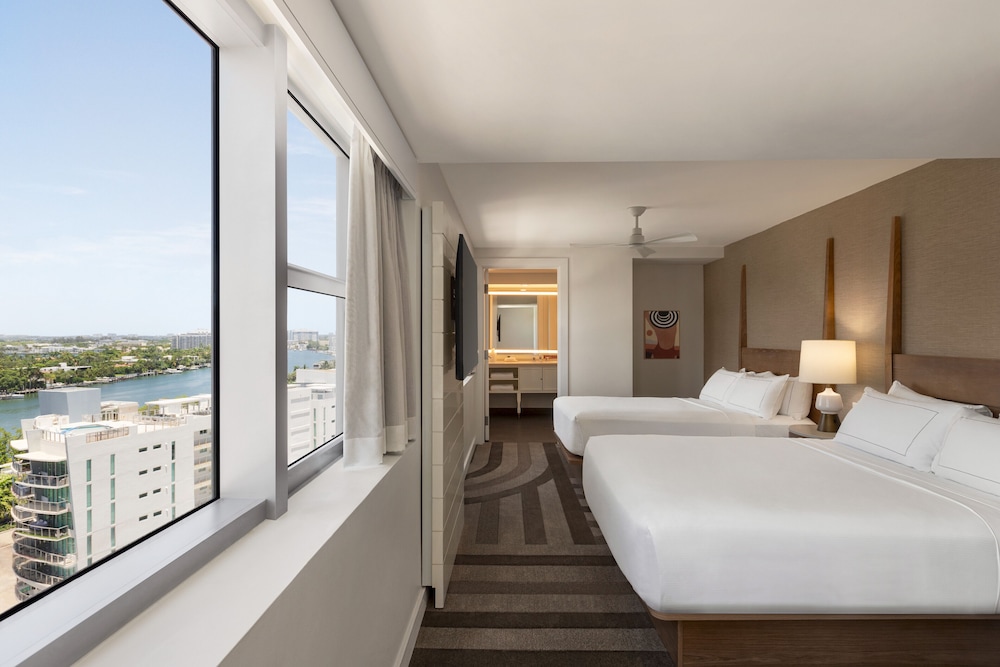 Hilton Cabana Miami Beach Resort - photo 29