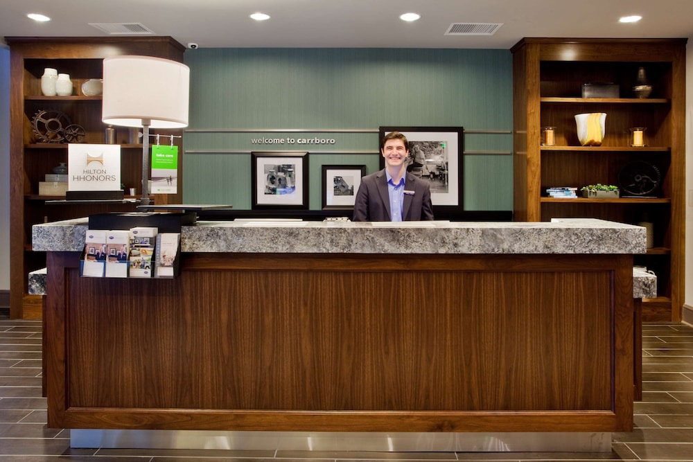 Hampton Inn & Suites Chapel Hill Carrboro Downtown - photo 3