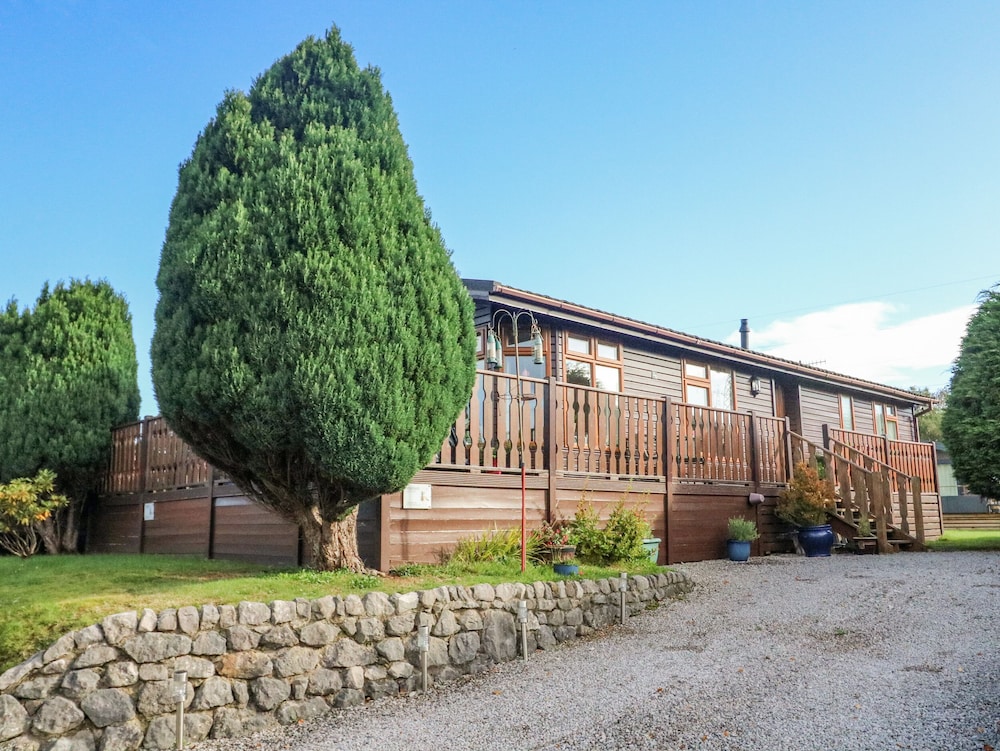 Mallard Lodge — 4-Star Luxury Hotel in Carnforth, United Kingdom