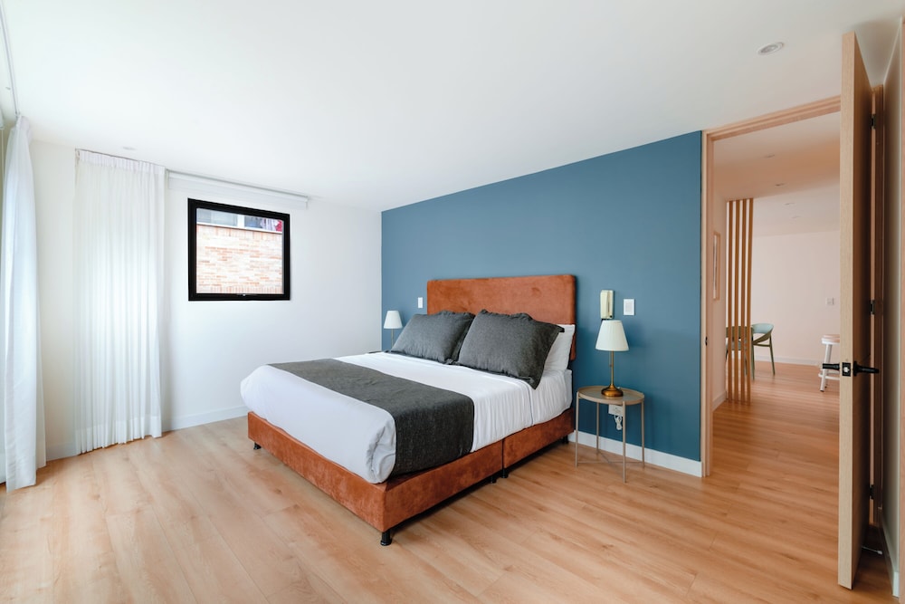Cora 96 Street Apartments — 4-Star Luxury Hotel in Bogota, Colombia
