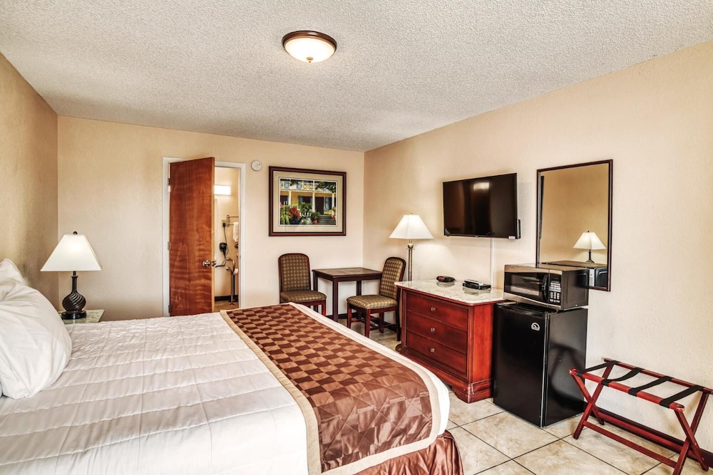 Palms Garden Inn - photo 22