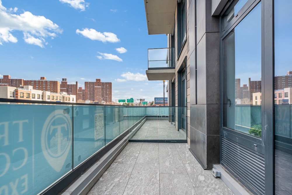 Global Luxury Suites at The Arches - photo 110