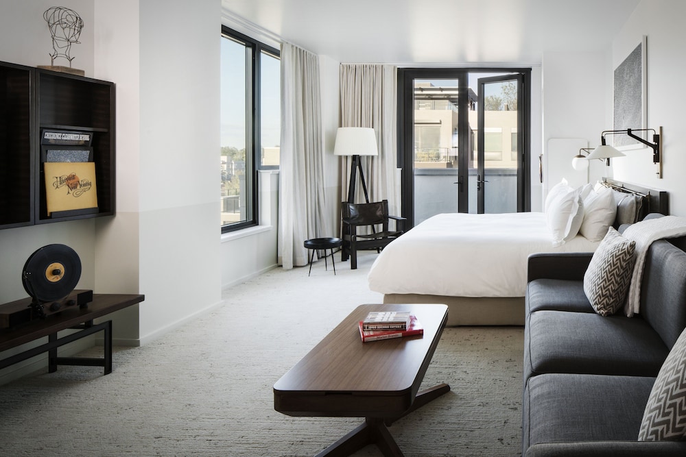 Halcyon a hotel in Cherry Creek - featured photo