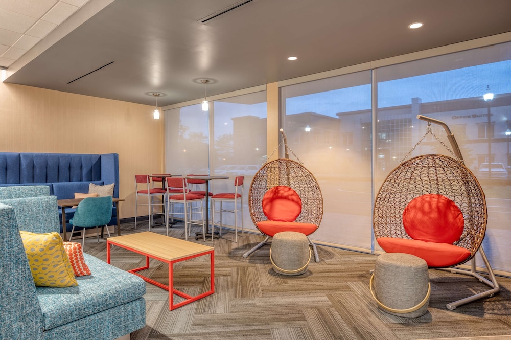 Tru by Hilton Indianapolis Lawrence - photo 2