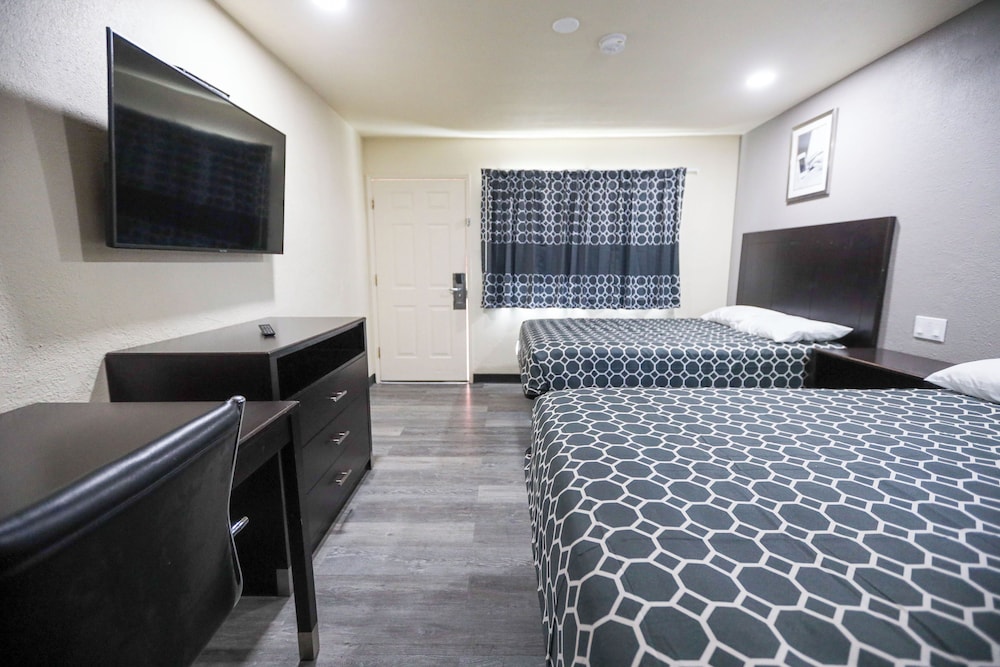 Sky Riders Motel - photo 14