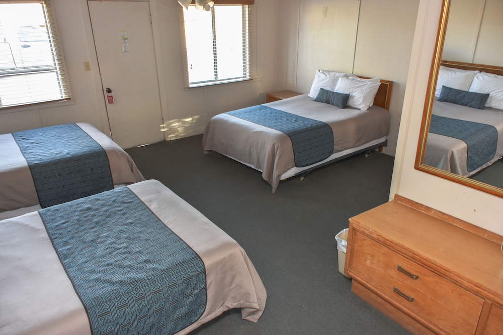 Panamint Springs Resort - photo 10