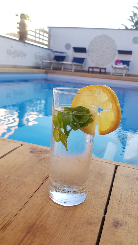 Pompei Suite — 4-Star Luxury Hotel in Pompei, Italy