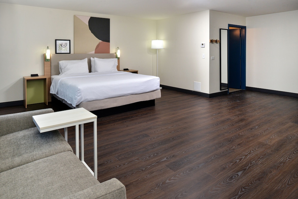 Spark by Hilton Dallas Medical District Love Field - photo 20