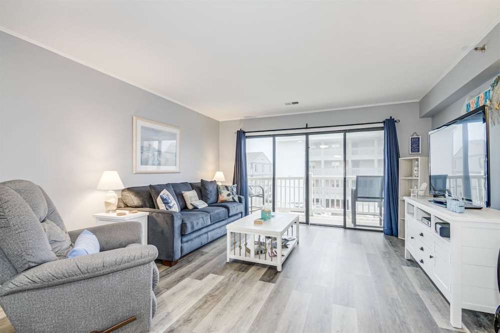 Grove Pointe 201 in North Myrtle Beach, United States