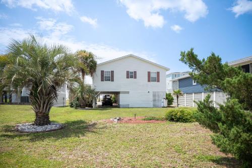 Footprints In The Sand by Oak Island Accommodations - photo 47