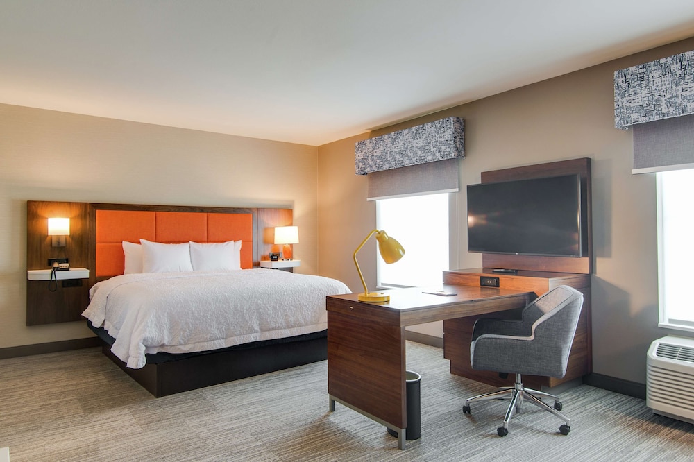 Hampton Inn & Suites Nashville North Skyline - photo 13