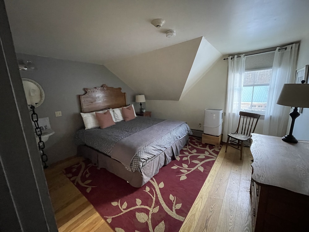 Lareau Farm Inn - photo 18