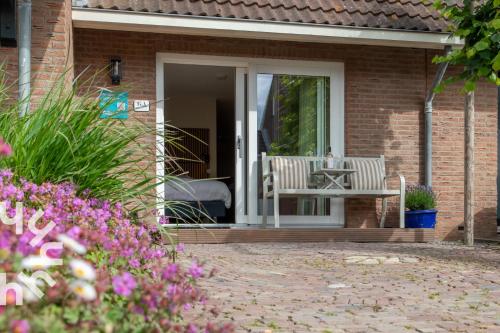 Nieuwe 2 persoons studio centraal op Walcheren — hotel in Aagtekerke