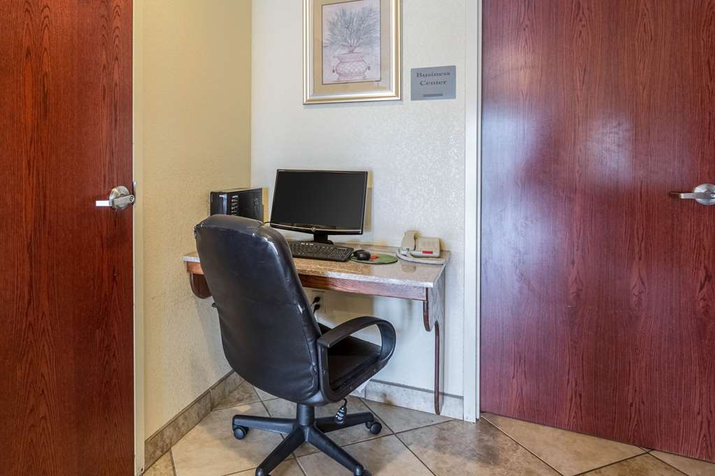 Econo Lodge Inn & Suites Searcy - photo 24