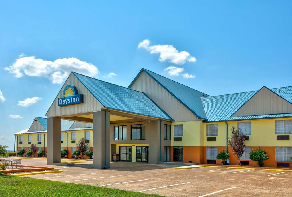 Days Inn by Wyndham Tunica Resorts - featured photo