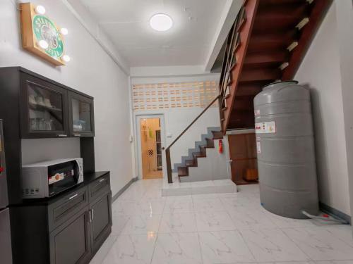 Charoen Nakhon 48 House