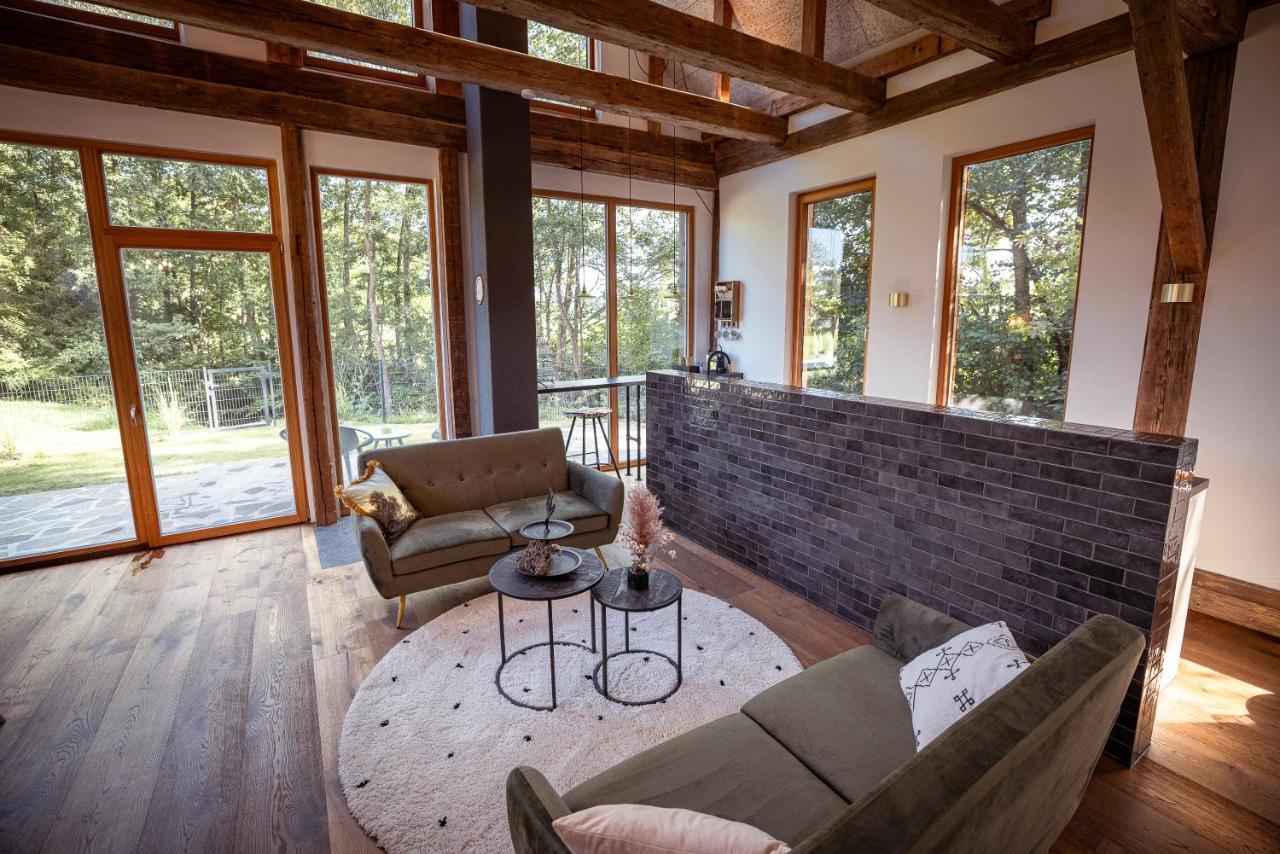 Johann Und Anna Am Stainzbach — Stainz