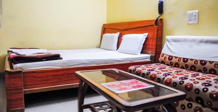 Hotel Nirmal Palace — Lucknow — photo 4