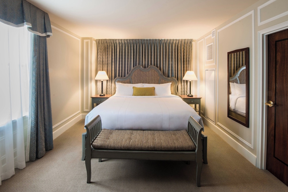 Marriott Syracuse Downtown - photo 5