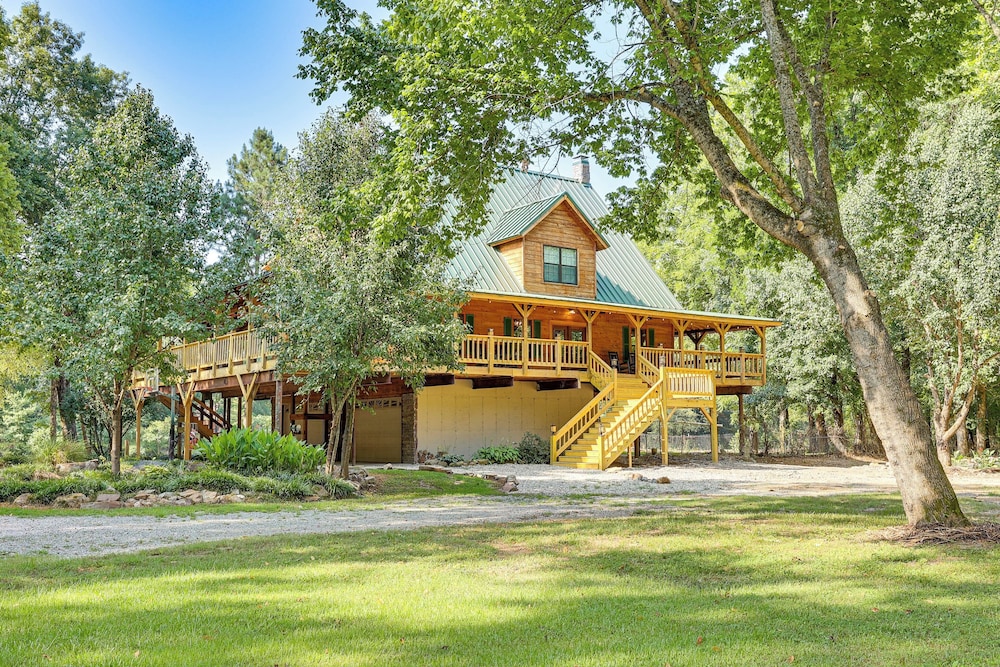 Creek Access Games: Family friendly Royal Retreat — hotel in Royal City