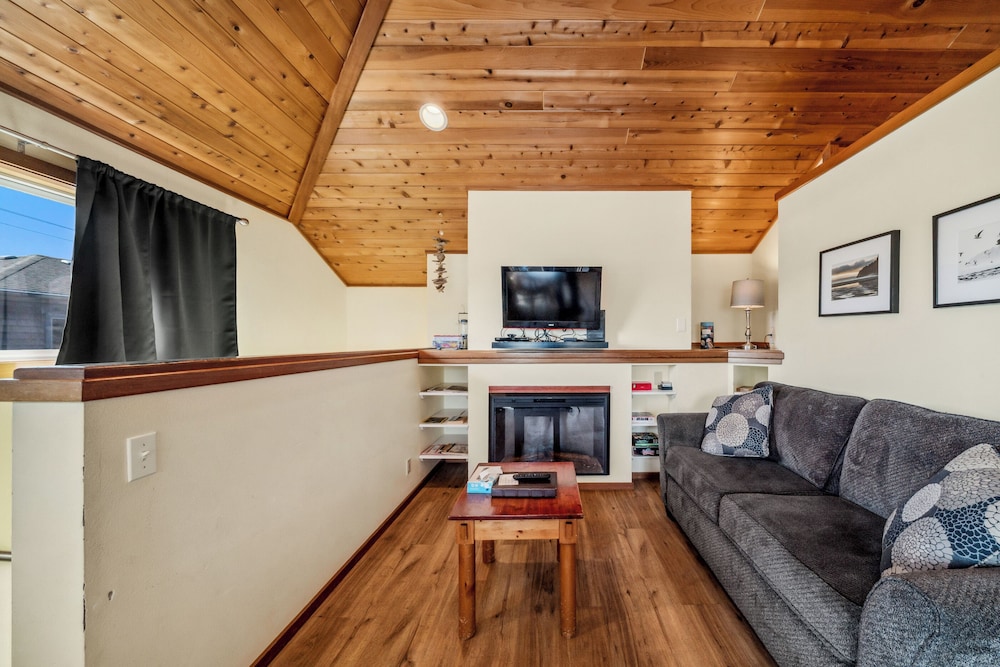 The Inn at Manzanita - photo 21