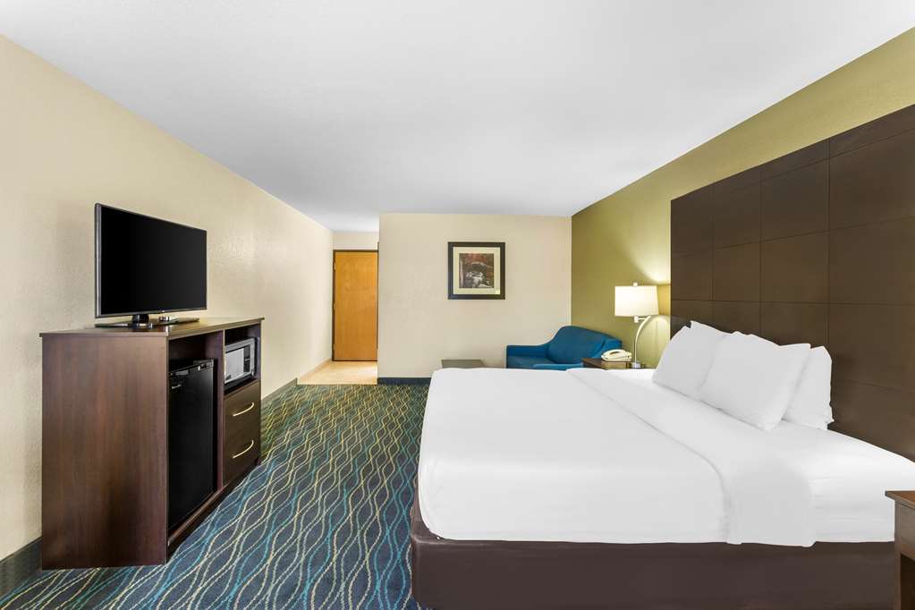 Best Western Oglesby Inn - photo 13
