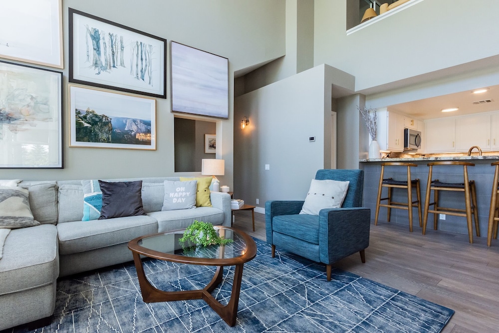 Snowcreek 888 Phase V - photo 2