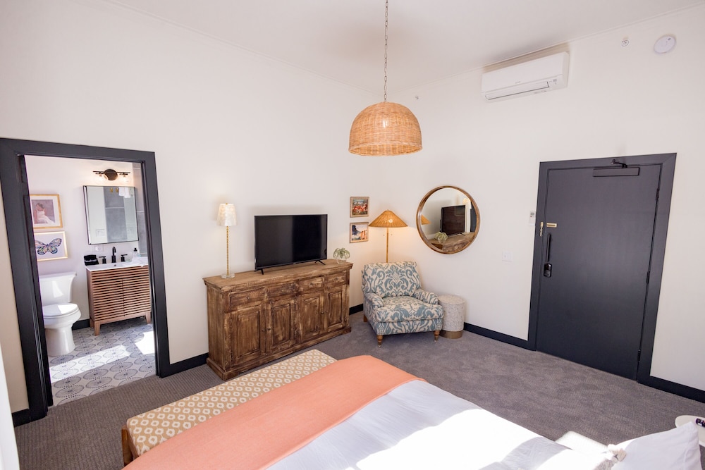 Speakeasy Suites - photo 14