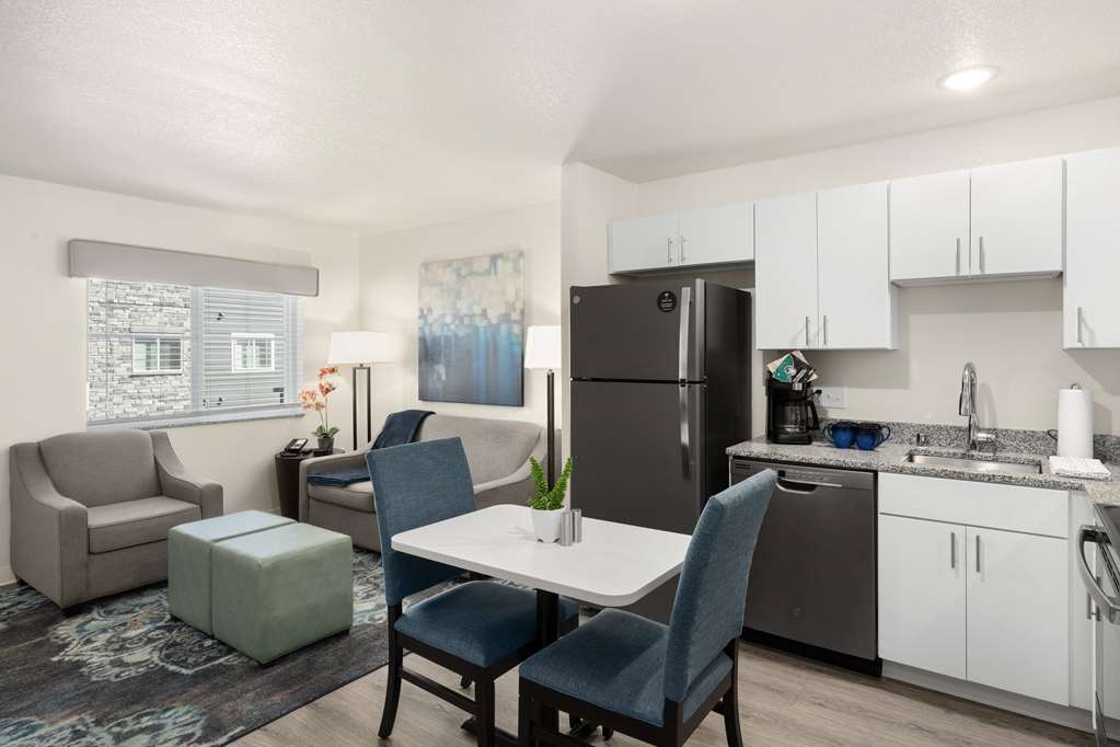 WaterWalk Extended Stay by Wyndham Minneapolis Plymouth - photo 21