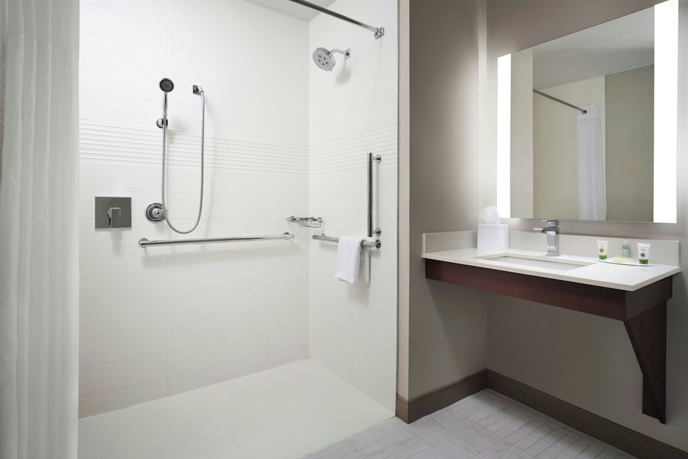 TownePlace Suites New Orleans Downtown Canal Street - photo 26