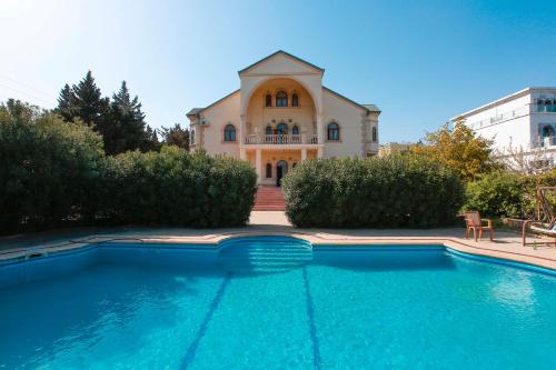 Baku Badamdar Villa — 4-Star Luxury Hotel in Baku, Azerbaijan