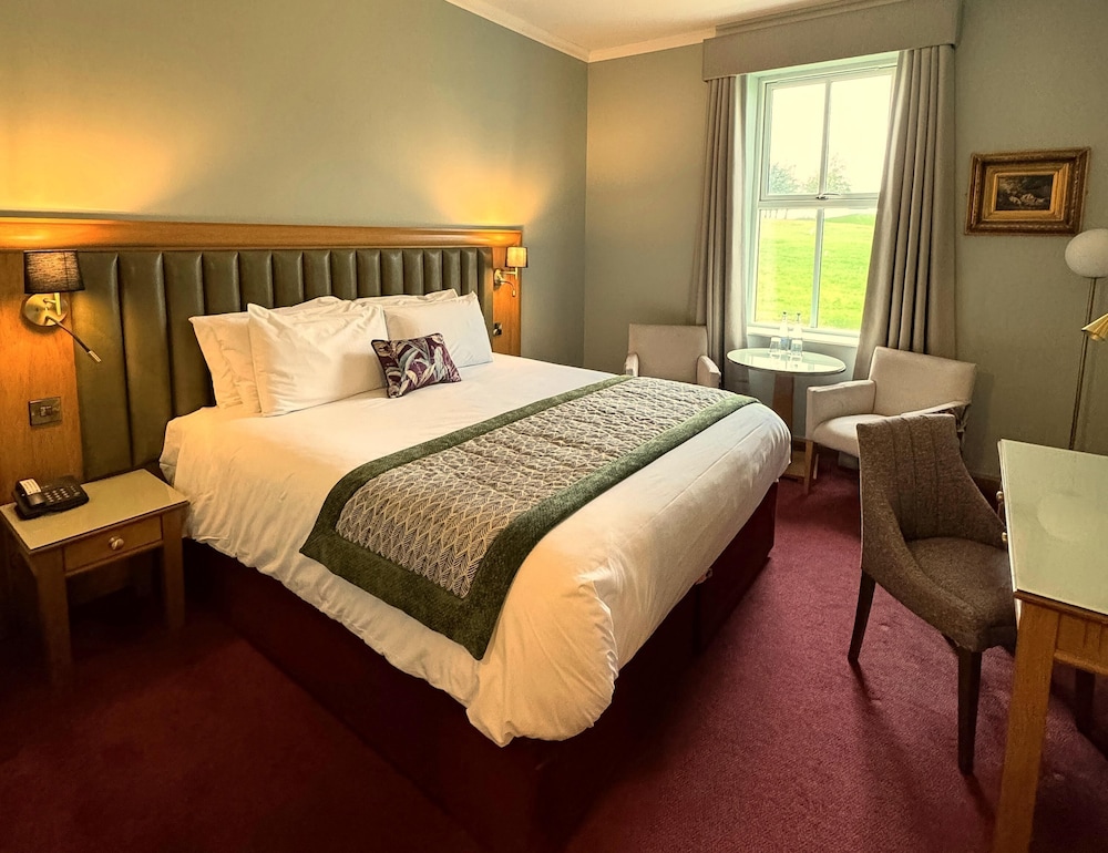 Roganstown Hotel & Country Club