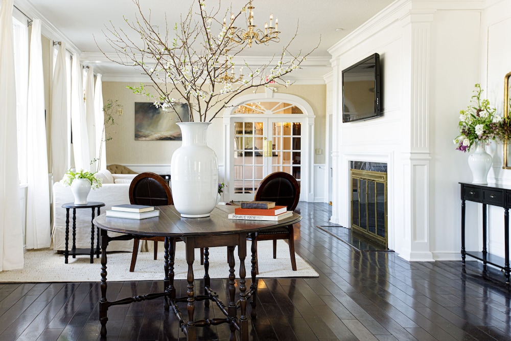 The Litchfield Inn - photo 7