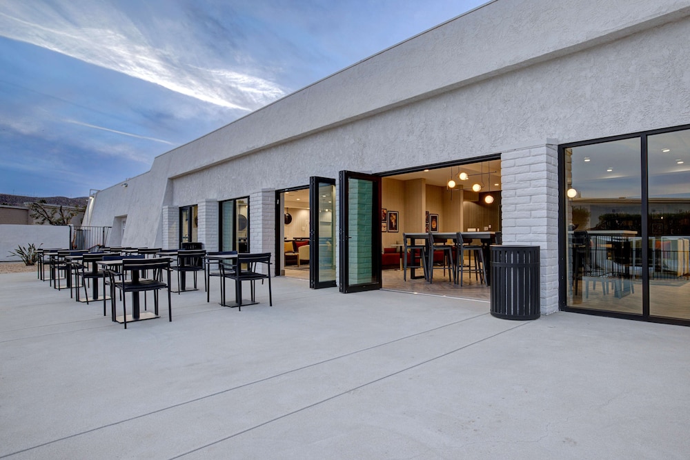 DoubleTree by Hilton Palmdale CA - photo 78