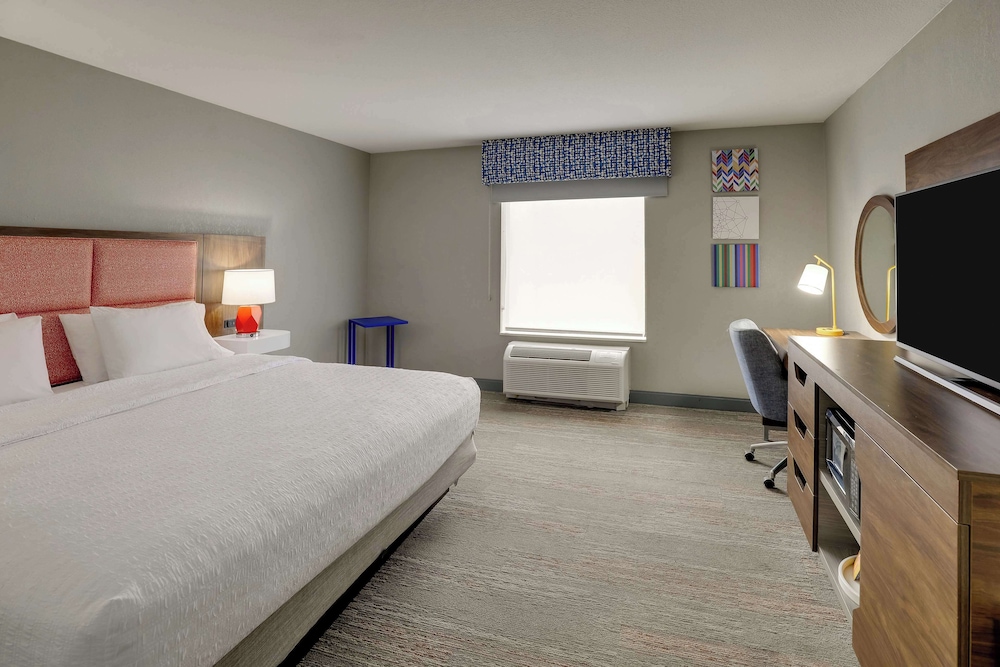 Hampton Inn & Suites St. Louis Edwardsville - photo 20