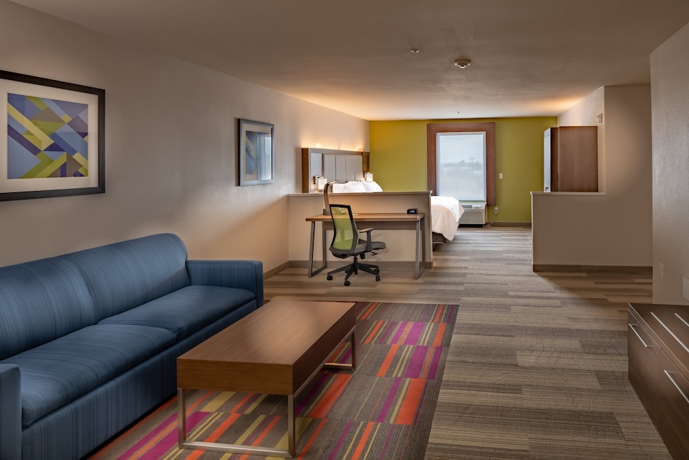 Holiday Inn Express & Suites N Waco Area West by IHG - photo 16